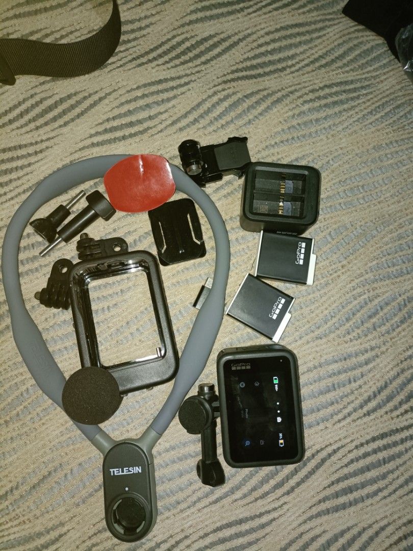 Go pro 11 | 2 weeks old with media mod (Category: Cameras) located in San Pedro. Submitted by kanor1234 (Listing ID 1342097697, Image 3). Description: go pro 11 / media mod / telesin mount / 2 battery with charger all in good condition bago ko nabili 2 weeks lang need lang pera nasa 27k lahat gastos ko jan..bagong bago pq yan.