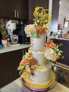 (Category: ) located in . Submitted by aidascookiesncakes (Listing ID 1342108632, Image 1). Description: .