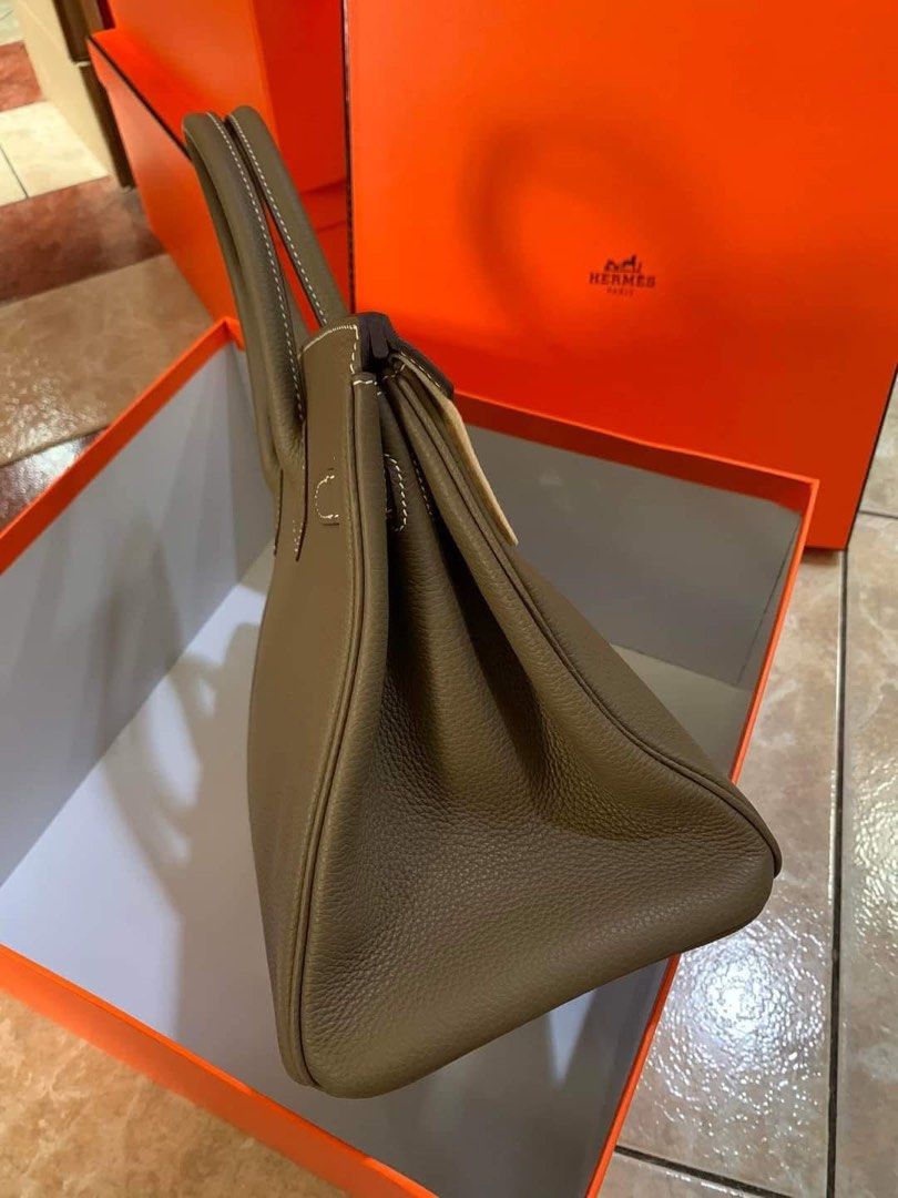 Hermes Birkin Togo leather 30cm (Category: Luxury Bags & Wallets) located in Quezon City. Submitted by rarebagsfrmjapan (Listing ID 1341989562, Image 3). Description: PERFECT GIFT OR GIVEAWAYS REWARD UR SELF OR LOVE ONES AT LEAST ONCE A YEAR !!! 𝐃𝐈𝐒𝐂𝐋𝐀𝐈𝐌𝐄𝐑: we are 𝐧𝐨𝐭 𝐚𝐬𝐬𝐨𝐜𝐢𝐚𝐭𝐞𝐝 𝐰𝐢𝐭𝐡 𝐭𝐡𝐞 𝐛𝐫𝐚𝐧𝐝𝐬 𝐭𝐡𝐚𝐭 𝐚𝐫𝐞 𝐥𝐢𝐧𝐤𝐞𝐝 𝐚𝐧𝐝 𝐬𝐭𝐚𝐭𝐞𝐝 𝐢𝐧 𝐭𝐡𝐢𝐬 𝐩𝐨𝐬𝐭. 𝐀𝐥𝐥 𝐫𝐢𝐠𝐡𝐭𝐬 𝐚𝐫𝐞 𝐫𝐞𝐬𝐞𝐫𝐯𝐞𝐝 �
