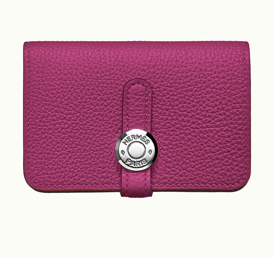 Hermes wallet and card holder (Category: Wallets & Card holders) located in Manila. Submitted by mashei_sario (Listing ID 1342074819, Image 2). Description: Pink Hermes wallet and card No inclusion preloved.