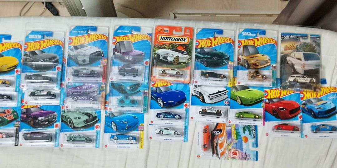 Hotwheels JDM (SUPRA, Nissan GTR LBWK, Godzilla R33,2000GTR LBWK, Mazda ...