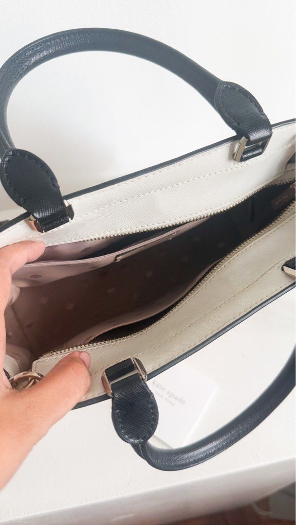 Kate spade staci bag (preloved) (Category: Luxury Bags & Wallets) located in Paranaque City. Submitted by nikkax (Listing ID 1342004399, Image 2). Description: Used only for 2 times No flaws Original price is 8k Still with care card.