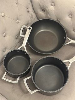 (Category: ) located in . Submitted by vv.luxuries (Listing ID 1342062484, Image 1). Description: .
