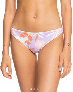 (Category: ) located in . Submitted by sunnyfloshop (Listing ID 1342060579, Image 1). Description: .