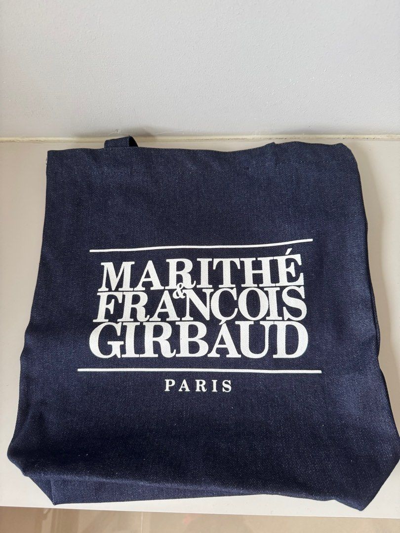 Marithe Tote Bag (Category: Tote Bags) located in Singapore. Submitted by xyz900 (Listing ID 1341998534, Image 1). Description: 100% Authentic tote bag from Marithe. Brand new unused. Measurement: 36cm (H) by 35cm (L) Color: Denim Dark Wash Blue Material: Denim/Canvas.
