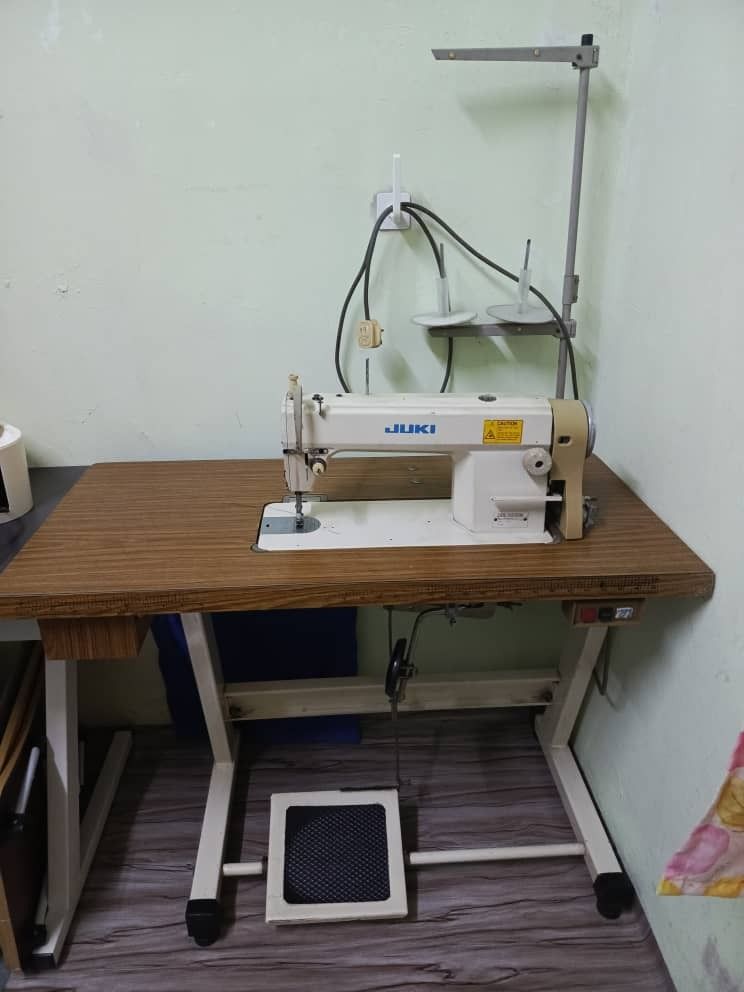 Mesin Jahit Industri . Industrial Sew Machine JUKI DDL - 5530N ...