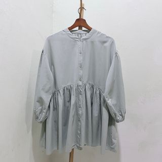 (Category: ) located in . Submitted by qissywears (Listing ID 1342130206, Image 1). Description: .