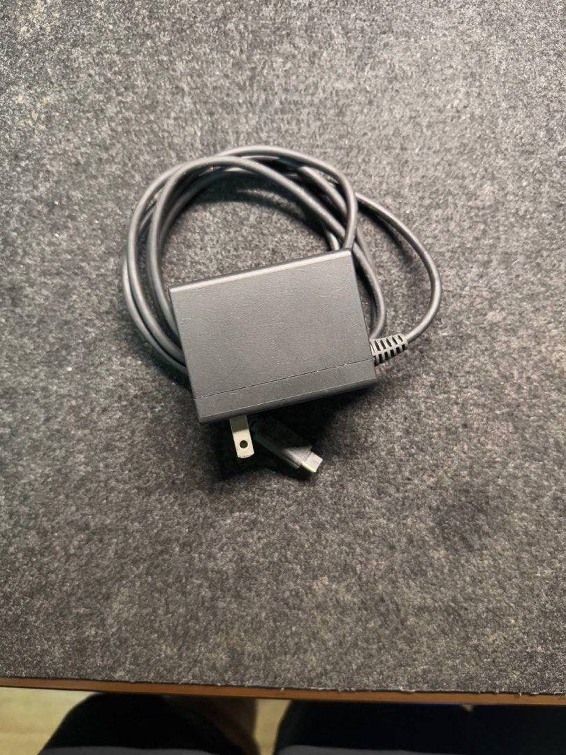 Nintendo Switch Black (Category: Nintendo) located in Manila. Submitted by atc12345 (Listing ID 1342062669, Image 2). Description: Like new Complete with box with charger, controller, hdmi cable If will buy now, can include 2 free games of choice - dragon quest ix - zelda tears of the kingdom - final fantasy tactics ivalice chronicles.