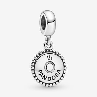 (Category: ) located in . Submitted by romarkablefinds (Listing ID 1342016264, Image 1). Description: .