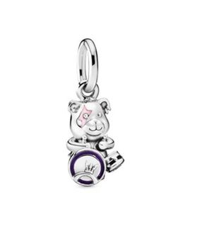 (Category: ) located in . Submitted by romarkablefinds (Listing ID 1342047427, Image 1). Description: .