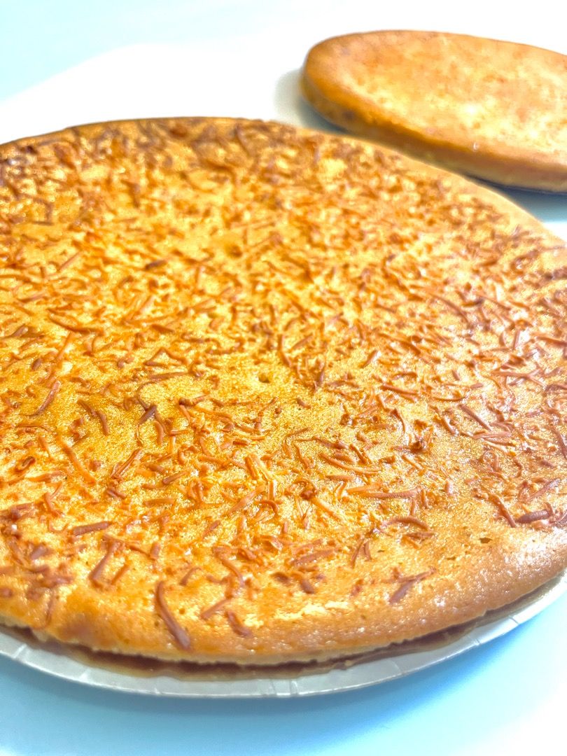 Remy's Baked Goods Classic Cheesepie / Banana Loaf Bread / Thick ...