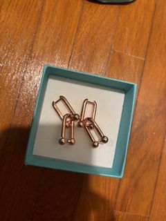(Category: ) located in . Submitted by preloved_02 (Listing ID 1342074921, Image 1). Description: .