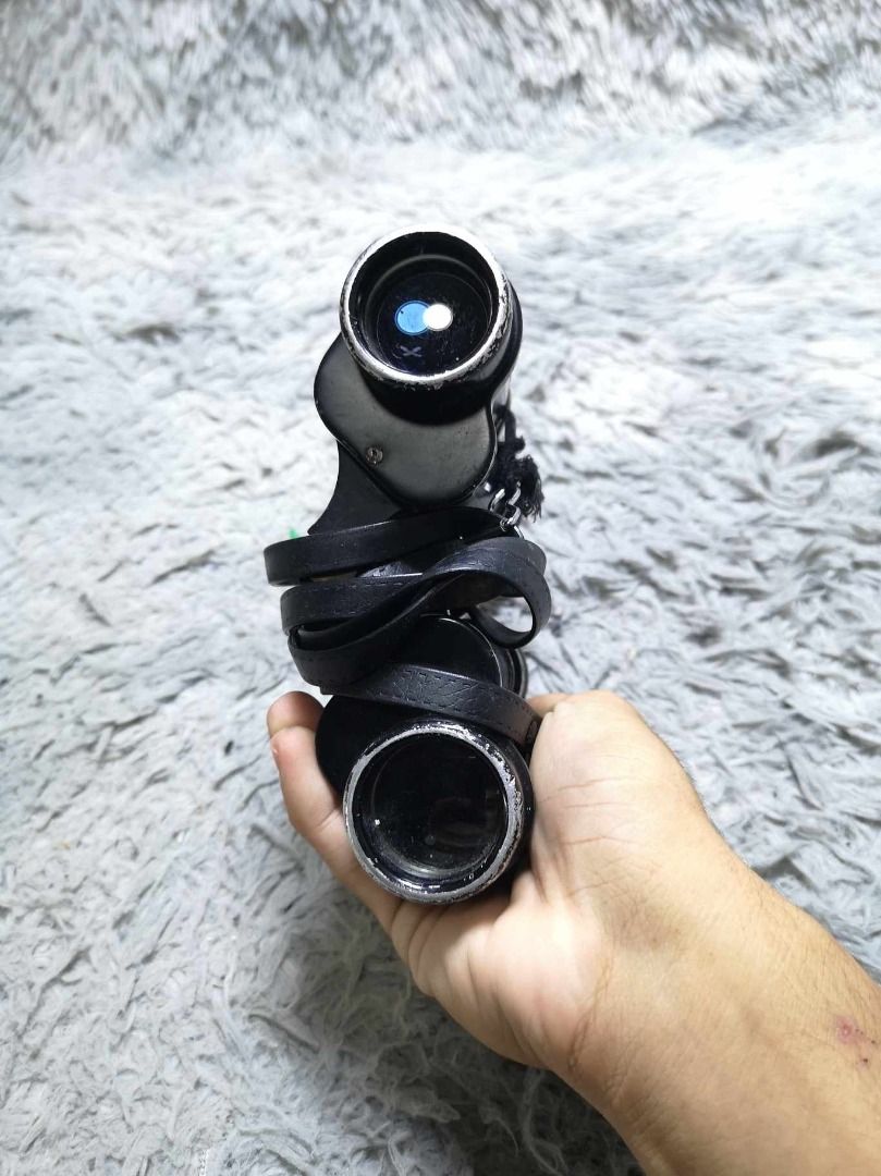 Triple Coated Lenses Field Binocular (Category: Lens & Kits) located in Santa Cruz. Submitted by jmy_surplus.2 (Listing ID 1342103312, Image 2). Description: Size ; L - 12cm W - 16cm Color ; Black Type ; Binocular Brand ; No brand Material ; Metal Style ; Black Field Binocular LG 97 JMY 4.