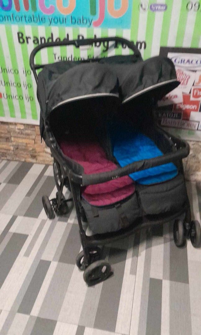 Twins stroller joie brand (Category: Strollers) located in Caloocan City. Submitted by Unicoijo02 (Listing ID 1342104993, Image 1). Description: .