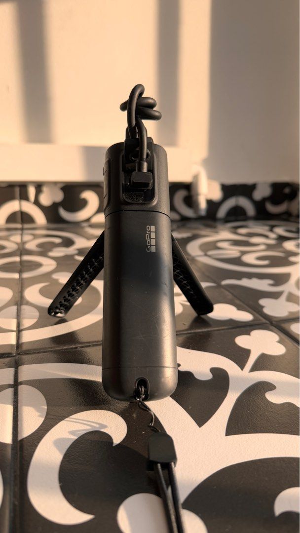 Volta - Camera Battery Grip/ Tripod / Remote62863066851459111