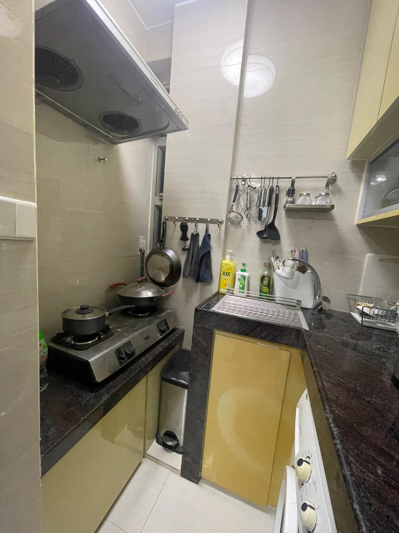 2.65 million for a one-bedroom, one-living room unit63439020073474114