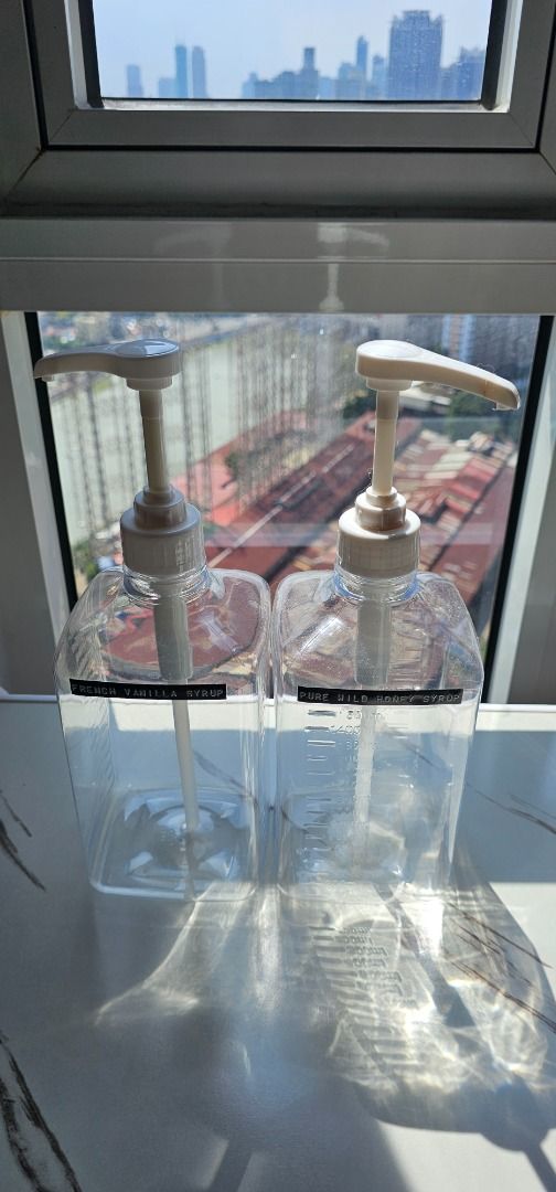 2pcs 1600ml Hand Pressed Sugar Bottle Liquid Dispenser (Category: Everything Else Others) located in Mandaluyong City. Submitted by coffeebara (Listing ID 1342278943, Image 2). Description: RFS: Too big for my use case - With Scale Coffee Syrup Bottle - With Pump Nozzle Head Jar Container - Used only several times.
