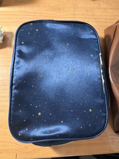 （分類：）位於 。 由 sellerT 提交（商品編號 1342251862，圖片 1）。簡介： 。