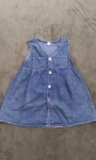 (Category: ) located in . Submitted by blushpreloved (Listing ID 1342237876, Image 1). Description: .