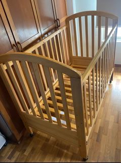 (Category: ) located in . Submitted by cara0411 (Listing ID 1342158978, Image 1). Description: .