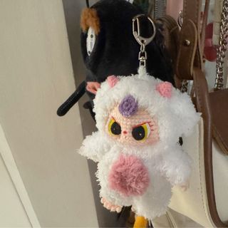 (Category: ) located in . Submitted by estrellajessilyn (Listing ID 1342240375, Image 1). Description: .