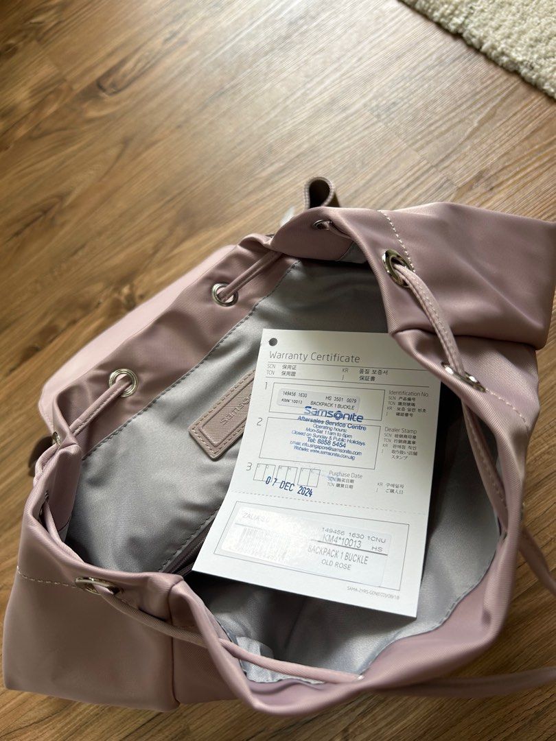Backpack (Category: Backpacks) located in Singapore. Submitted by perth888 (Listing ID 1342191218, Image 3). Description: Brand new authentic Samsonite lady back pack. Light weight. .
