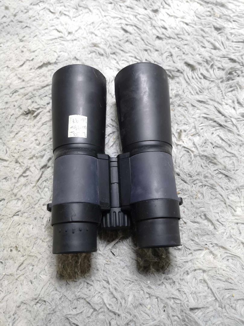 Black Field 5 Binocular (Category: Lens & Kits) located in Santa Cruz. Submitted by jmy_surplus.2 (Listing ID 1342218797, Image 1). Description: Size ; L - 20 W - 14 Color ; Black Type ; Binocular Brand ; No Brand Material ; Plastic , Metal Style ; Black Binocular LG 97 JMY 4.