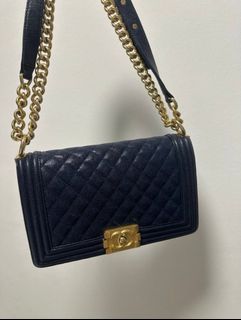 (Category: ) located in . Submitted by summerspreesale (Listing ID 1342187109, Image 1). Description: .