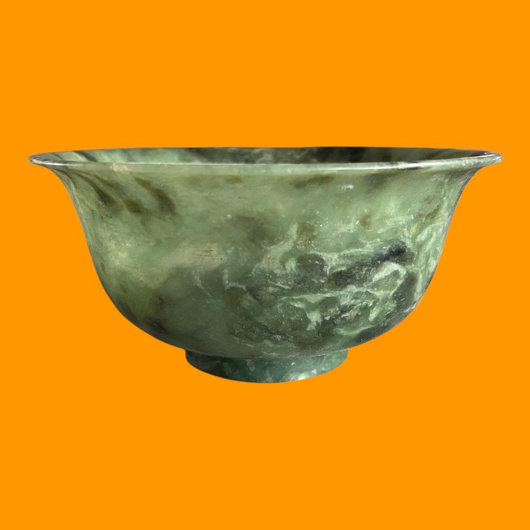 CHINESE SPINACH GREEN JADE BOWL (Category: Vases & Decorative Bowls) located in Quezon City. Submitted by rare21 (Listing ID 1342298509, Image 2). Description: CHINESE SPINACH GREEN JADE BOWL.