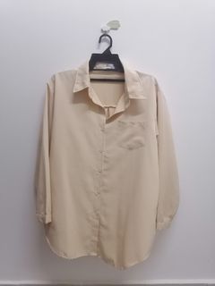 (Category: ) located in . Submitted by blushpreloved (Listing ID 1342237005, Image 1). Description: .