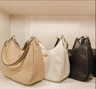 Coach CJ517 Teri Hobo Shoulder Bag in Refined Pebble Leather with Detachable Crossbody Strap - Ladies Bag
