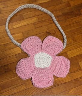 (Category: ) located in . Submitted by nadxc (Listing ID 1342303448, Image 1). Description: .