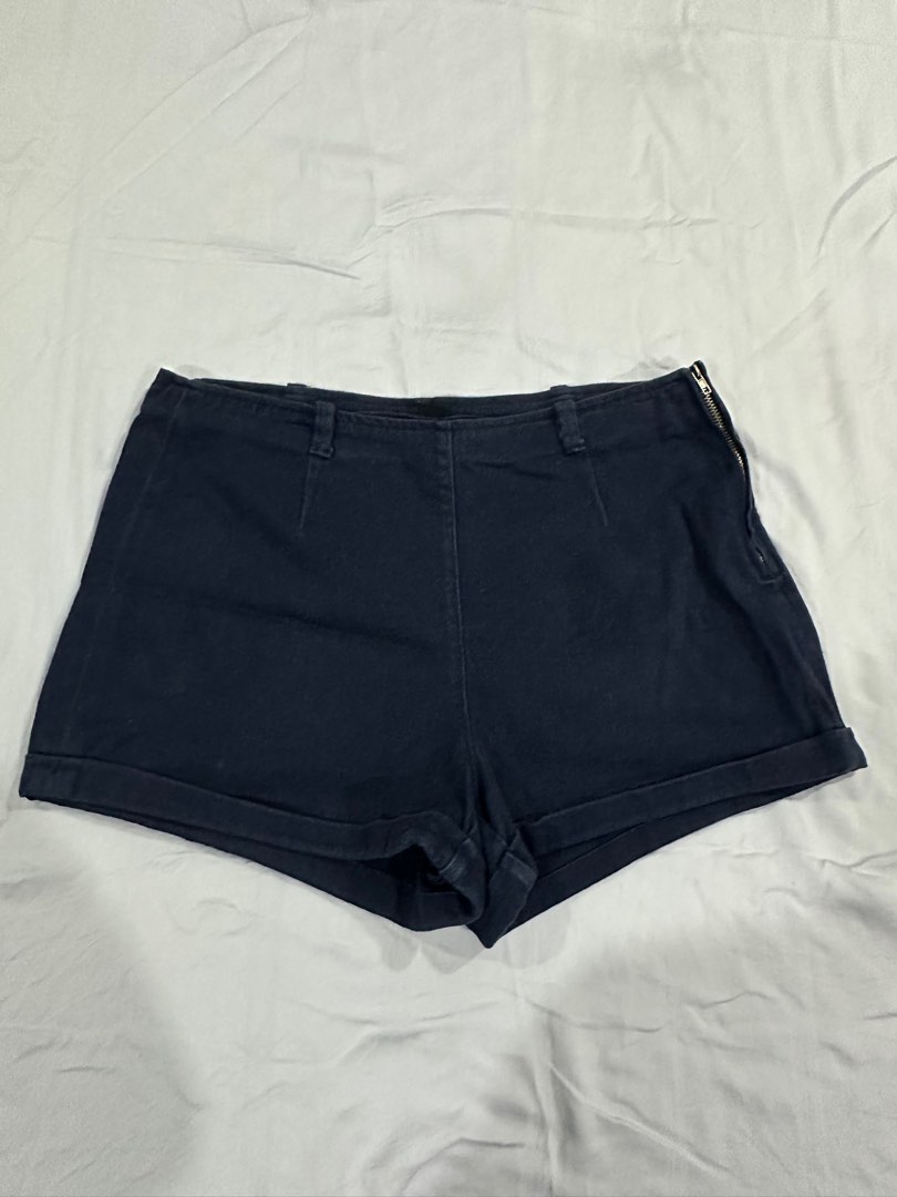 Forever 21 vintage navy blue denim shorts Women s Fashion Bottoms Shorts on Carousell