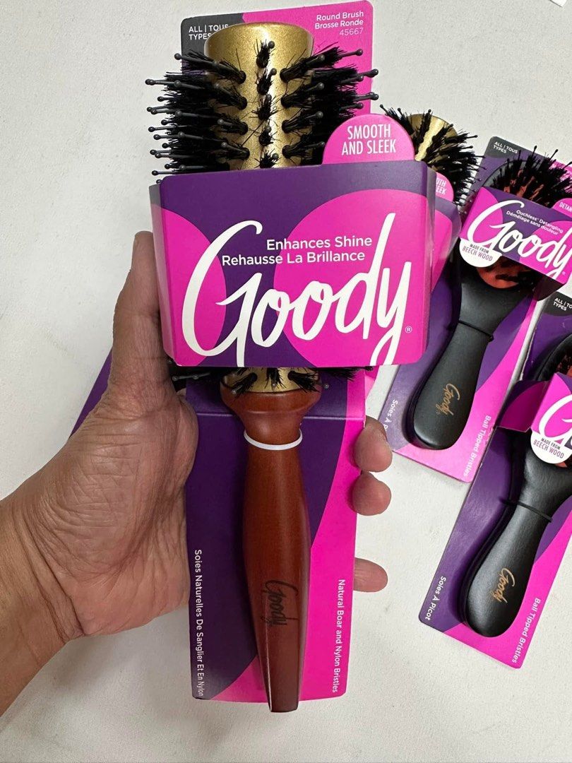 GOODY HAIRBRUSH (Category: Men's Grooming) located in Quezon City. Submitted by shoppingpartners (Listing ID 1342161204, Image 2). Description: STEAL PRICE- GOODY BOAR BRISTLE WITH WOODEN HANDLE PRICE-380 LOCATION-FAIRVIEW LALAMOVE READY Benefits of using Boar Bristle Brush 1. Moisturizing: Boar bristles distribute sebum, the oil produced by your scalp. 2. Stimulating hair growth 3. Exfoliating: Boar bristles can remove dust, dead skin cells, and