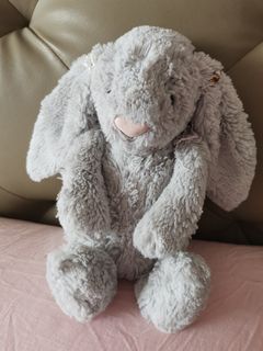 (Category: ) located in . Submitted by stitchwitch (Listing ID 1342226535, Image 1). Description: .