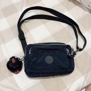 (Category: ) located in . Submitted by mmmmpreloved (Listing ID 1342250549, Image 1). Description: .