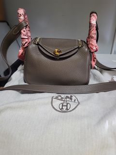 （分類：）位於 。 由 laa401 提交（商品編號 1342153470，圖片 1）。簡介： 。