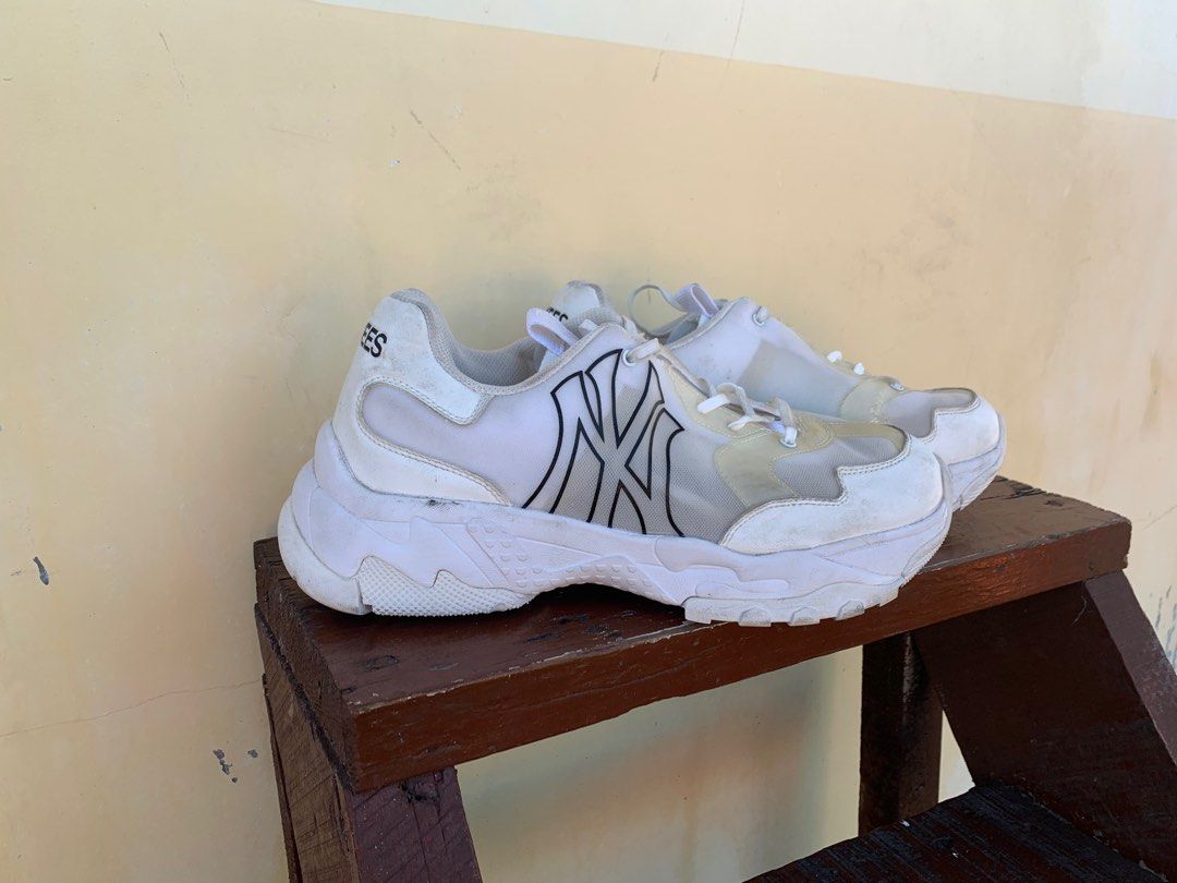 New york yankees chunky shoes MLB (Category: Sneakers) located in Baguio. Submitted by blackleaf01 (Listing ID 1342148708, Image 1). Description: Title: New york yankees chunky shoes MLB Description: Without Box Price:1500 Flaws:need to be wash Payment Methods: GCASH Delivery Options (shoulder by buyer):jnt.