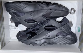 100 affordable nike air huarache For Sale Sneakers Carousell Singapore