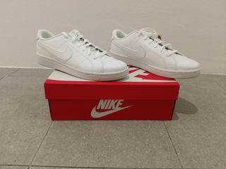 (Category: ) located in . Submitted by shoesman90 (Listing ID 1342308949, Image 1). Description: .