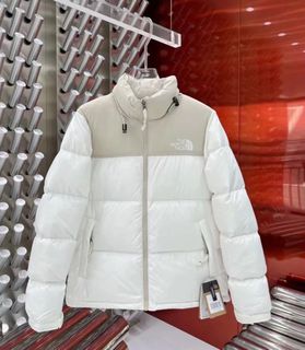 （分類：）位於 。 由 chloeee90 提交（商品編號 1342222880，圖片 1）。簡介： 。