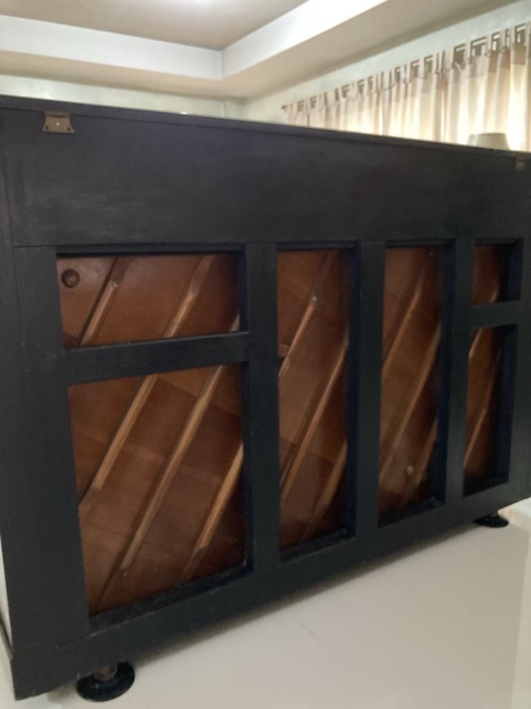 Piano (needs minor repair) (Category: Musical Instruments) located in Muntinlupa City. Submitted by pinknpeach (Listing ID 1342229877, Image 3). Description: As is Needs minor repair, the sound is too soft. I dont know what repair is needed, you may assess when you view the item. Buyer must arrange for pick up in Quezon City. .