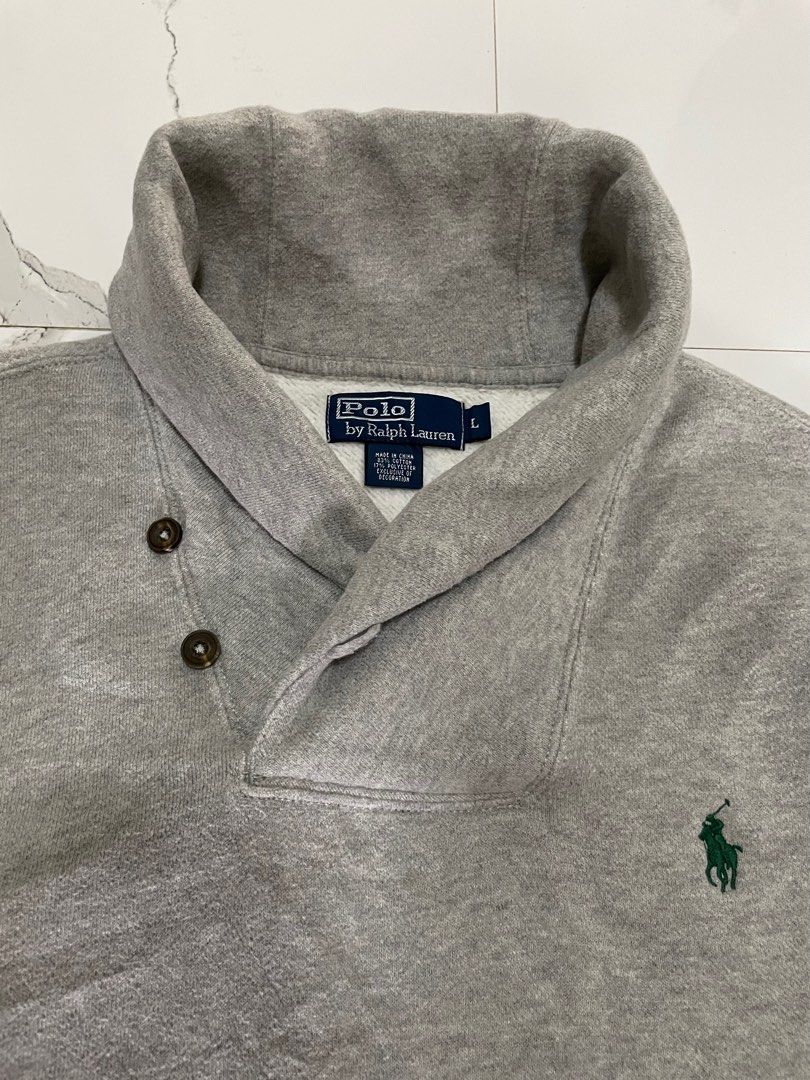 RL Polo pullover (Category: Coats, Jackets and Outerwear) located in Calapan. Submitted by lucasthrifts (Listing ID 1342247026, Image 2). Description: RL pullover Excellent condition Large 2500 add shipping fee.