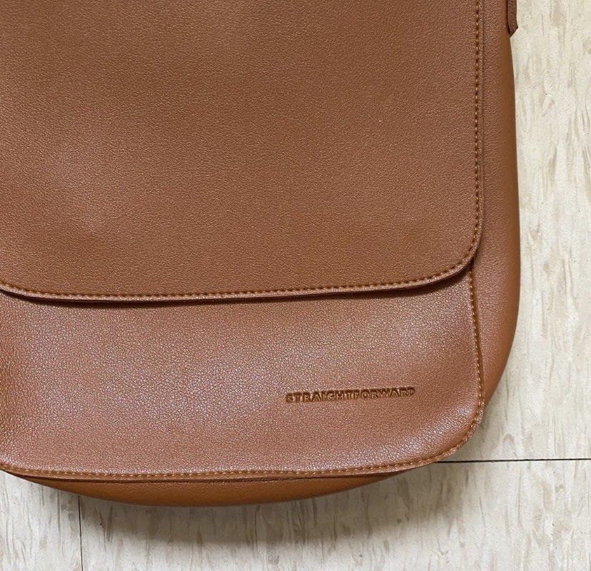 Straightforward DVL Suhula Sling Bag Tan (Category: Shoulder Bags) located in Muntinlupa City. Submitted by declutterbuster (Listing ID 1342324646, Image 3). Description: Brand New Good Condition Color: Tan Like new No issue Payment first thru gcash .