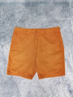(Kategori: ) berada di . Dikirim oleh gethigh_secondhand (ID iklan 1342200708, Gambar 1). Deskripsi: .