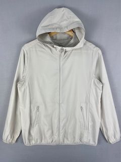 Uniqlo windbreaker malaysia on sale