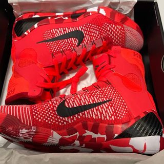 (Category: ) located in . Submitted by sneaker_plug_824 (Listing ID 1341352971, Image 1). Description: .