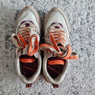 (Category: ) located in . Submitted by nomads-closet (Listing ID 1342406397, Image 1). Description: .