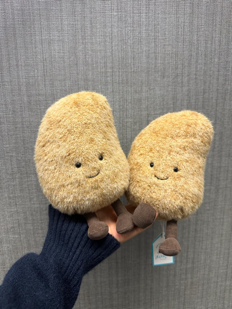 [現貨] Jellycat Amuseable Potato 薯仔 土豆, 興趣及遊戲, 玩具 & 遊戲類 - Carousell