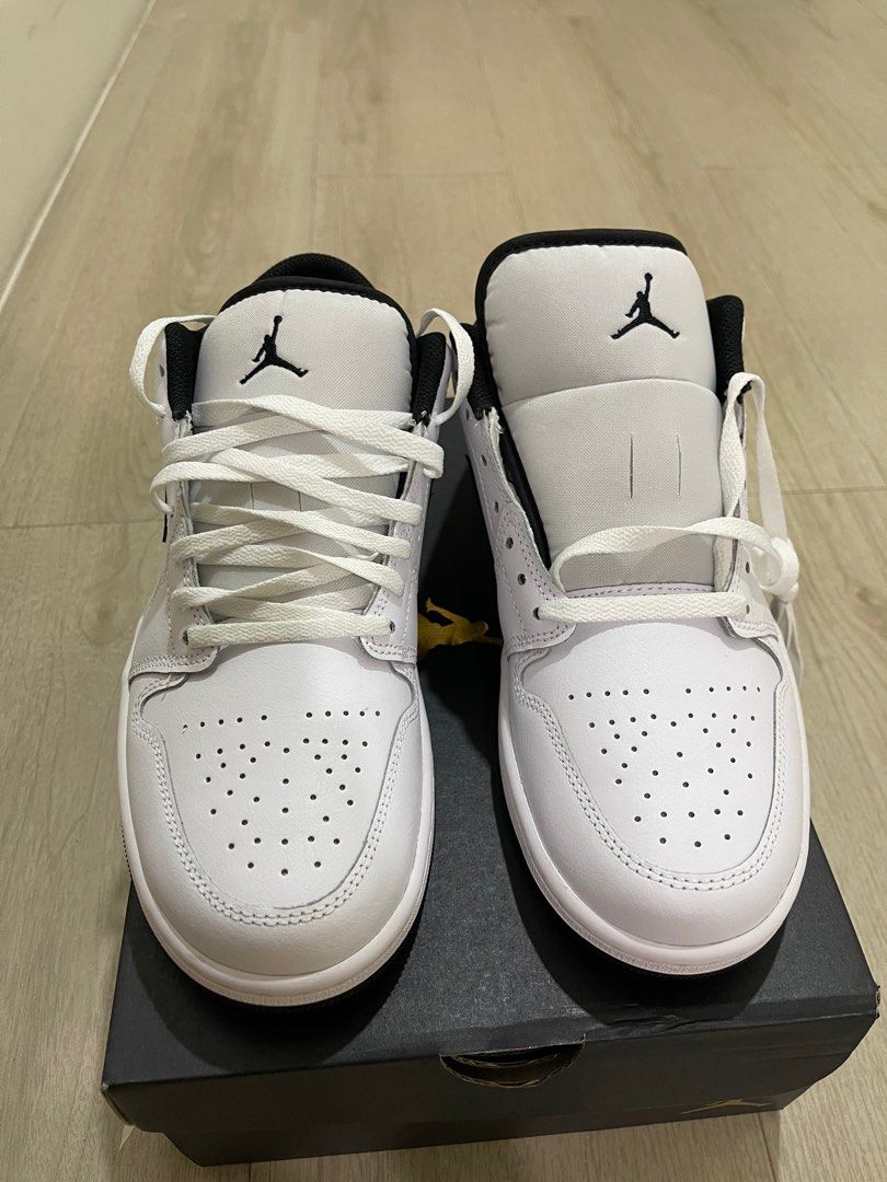 Air Jordan 1 Low Reverse Panda (Category: Sneakers) located in Lucena. Submitted by rdct_ (Listing ID 1342369359, Image 2). Description: .